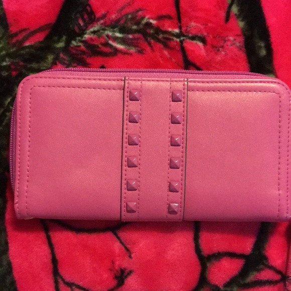 Jessica Simpson Handbags - Jessica Simpson wallet